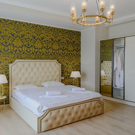 Golden Globe Boutique Hotel Tbilisi Exterior photo