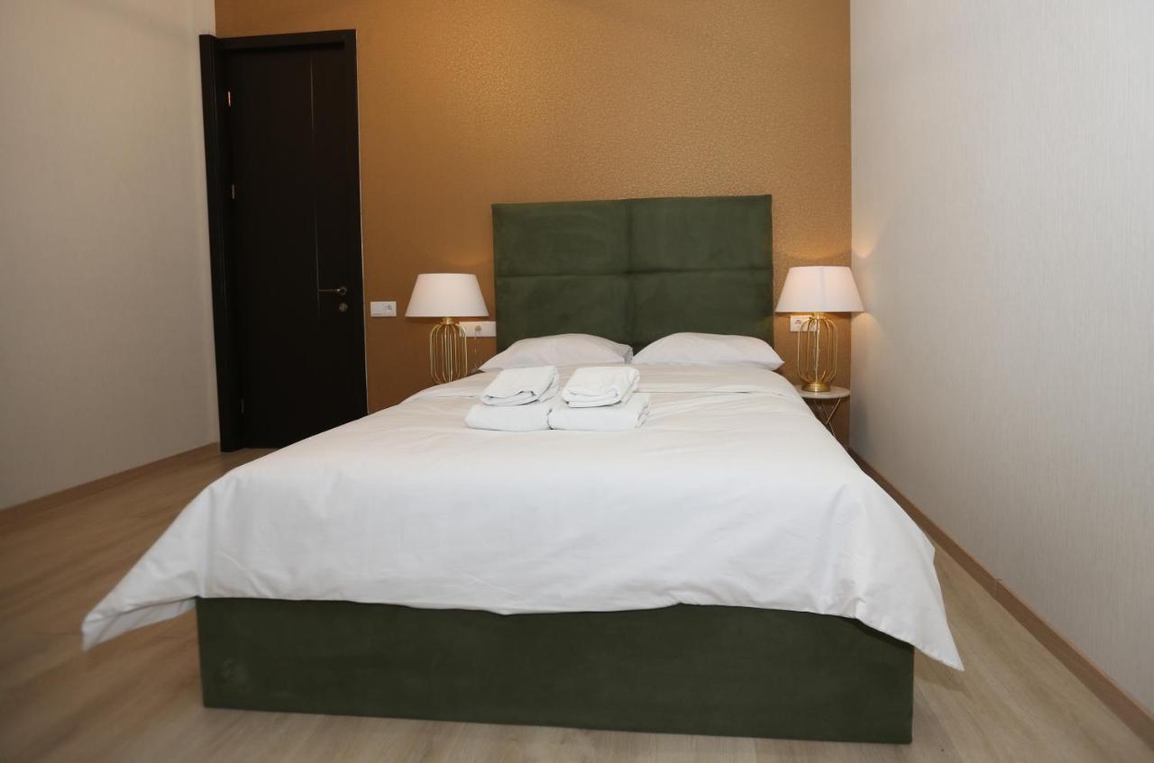 Golden Globe Boutique Hotel Tbilisi Exterior photo