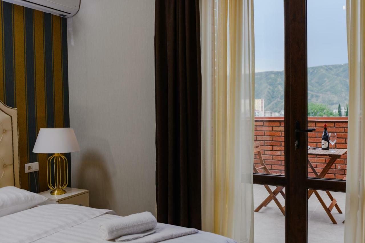Golden Globe Boutique Hotel Tbilisi Exterior photo